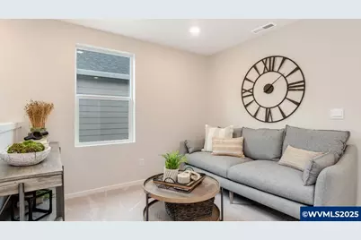 372 Greencrest St NE, Salem, OR 97301 - Photo 31