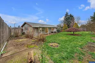 654 NW Bryant Ct, Dallas, OR 97338 - Photo 27