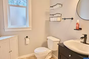 5756 Yvonne Ct SE, Salem, OR 97306 - Photo 13