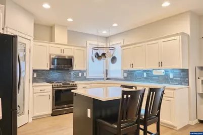 5756 Yvonne Ct SE, Salem, OR 97306 - Photo 11