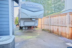 5756 Yvonne Ct SE, Salem, OR 97306 - Photo 35