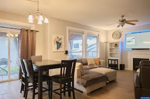 5756 Yvonne Ct SE, Salem, OR 97306 - Photo 9