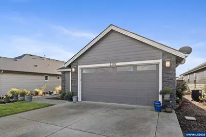 2127 SE Academy St, Dallas, OR 97338 - Photo 3