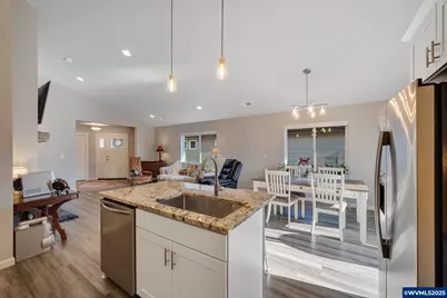 2127 SE Academy St, Dallas, OR 97338 - Photo 9