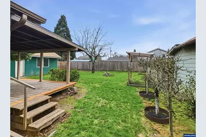 659 F St, Independence, OR 97351 - Photo 5