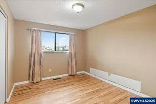 1444 Umpqua Ct, Woodburn, OR 97071 - Photo 11