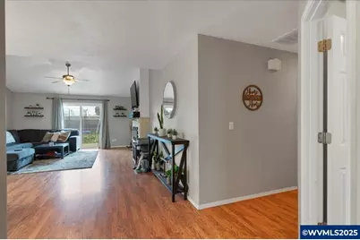 1257 Trent Av N, Keizer, OR 97303 - Photo 5