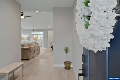 1025 Sassafras St, Independence, OR 97351 - Photo 5