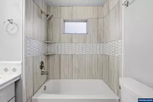 4424 SE Roethe Rd, Milwaukie, OR 97267 - Photo 25