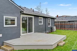 1084 24th St NE, Salem, OR 97301 - Photo 25