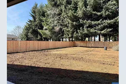 215 NE Broadway St, Sublimity, OR 97385 - Photo 47