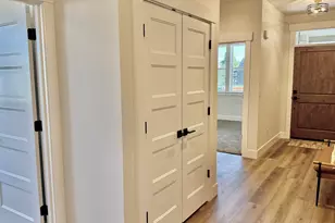 215 NE Broadway St, Sublimity, OR 97385 - Photo 7