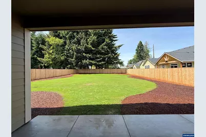 215 NE Broadway St, Sublimity, OR 97385 - Photo 47