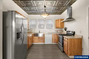 1280 4th St NE, Salem, OR 97301 - Photo 9