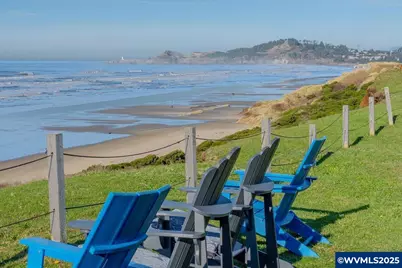 801 NW Coast #2 St, Newport, OR 97365 - Photo 3