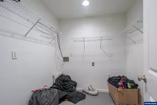 292 SE Academy St, Dallas, OR 97338 - Photo 27