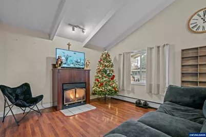 292 SE Academy St, Dallas, OR 97338 - Photo 5