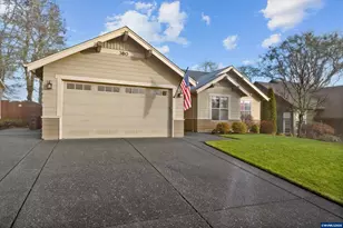 380 NW Reed Ln, Dallas, OR 97338 - Photo 3