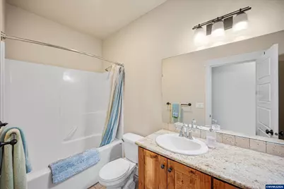 380 NW Reed Ln, Dallas, OR 97338 - Photo 37