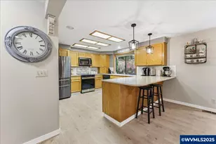 1818 Pepper Tree Ct SE, Salem, OR 97306 - Photo 17