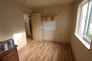 504 Wall St, Silverton, OR 97381 - Photo 11