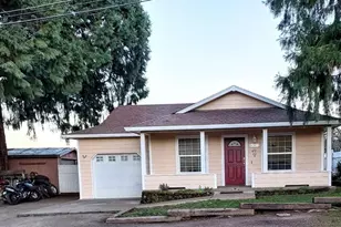 504 Wall St, Silverton, OR 97381 - Photo 5