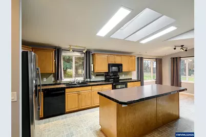 20788 Hazelnut Ridge Rd NE, Scotts Mills, OR 97375 - Photo 9