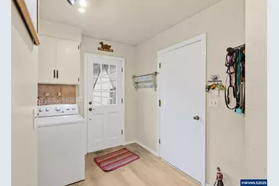 4010 NW Elmwood Dr, Corvallis, OR 97330 - Photo 35