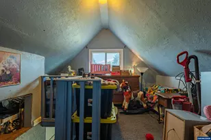 1715 Cascade Dr, Lebanon, OR 97355 - Photo 31