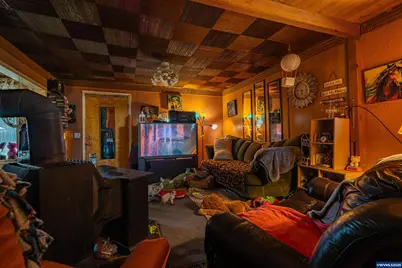 1715 Cascade Dr, Lebanon, OR 97355 - Photo 29