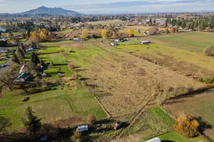 1715 Cascade Dr, Lebanon, OR 97355 - Photo 19