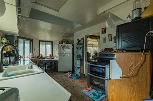 1715 Cascade Dr, Lebanon, OR 97355 - Photo 25