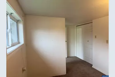 1323 Hawthorne St, Sweet Home, OR 97386 - Photo 11