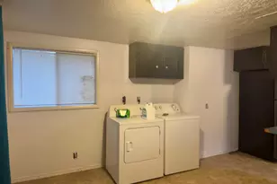 1323 Hawthorne St, Sweet Home, OR 97386 - Photo 13