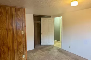 1323 Hawthorne St, Sweet Home, OR 97386 - Photo 5