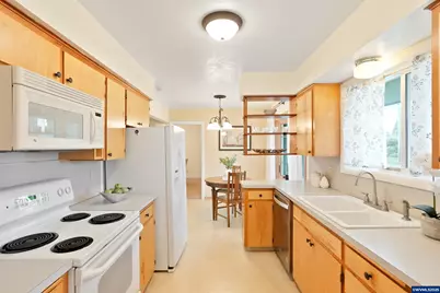 1086 24th Av SE, Albany, OR 97322 - Photo 15
