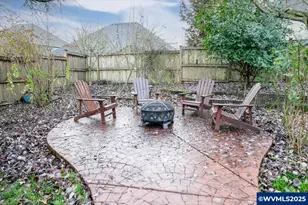 2328 NW Violet Ave, Albany, OR 97321 - Photo 17