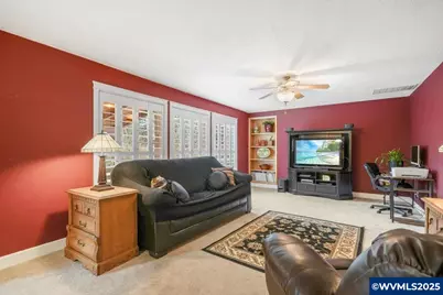 2328 NW Violet Av, Albany, OR 97321 - Photo 21