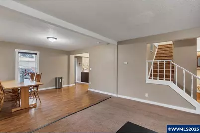 515 Norway St, Silverton, OR 97381 - Photo 9