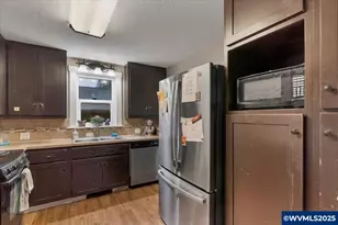 515 Norway St, Silverton, OR 97381 - Photo 13