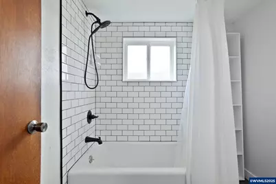 507 N 2nd St, Silverton, OR 97381 - Photo 37