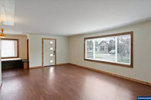 507 N 2nd St, Silverton, OR 97381 - Photo 5