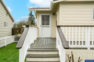 1833 2nd Av SE, Albany, OR 97321 - Photo 5