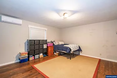 795 Holly Ln, Lebanon, OR 97355 - Photo 25