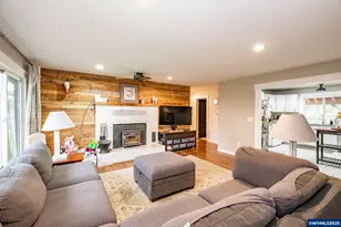 795 Holly Ln, Lebanon, OR 97355 - Photo 17