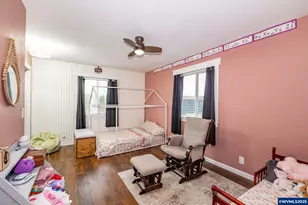 795 Holly Ln, Lebanon, OR 97355 - Photo 21