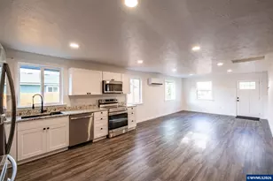 2241 Nandina St, Sweet Home, OR 97380 - Photo 11