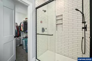 411 NW Crater Lk Dr, Dallas, OR 97338 - Photo 35