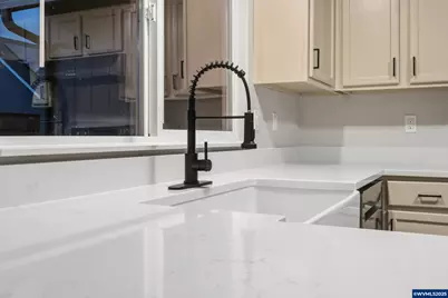 3063 30th Av SE, Albany, OR 97322 - Photo 9