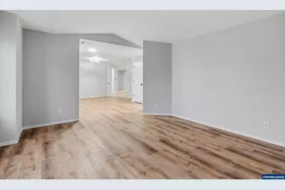 3063 30th Av SE, Albany, OR 97322 - Photo 5